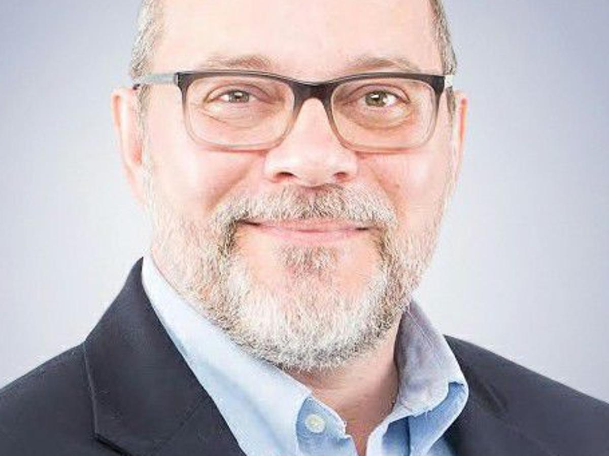 Peter Criswell &rsquo;89 Named Executive Director of the Hudson Valley LGBTQ+ Community Center in Kingston