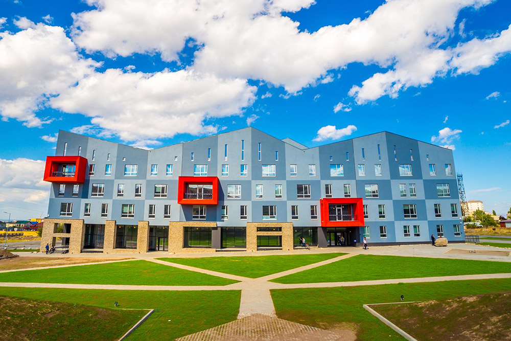 Hope and Refuge: Bard College Assists Afghan Student Refugees in Relocation after Fall of Kabul