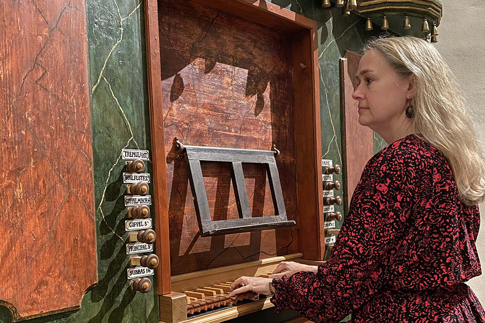 Bard Conservatory Faculty Member Ren&eacute;e Anne Louprette in Romania on Fulbright Award for Research on Historic Pipe Organs