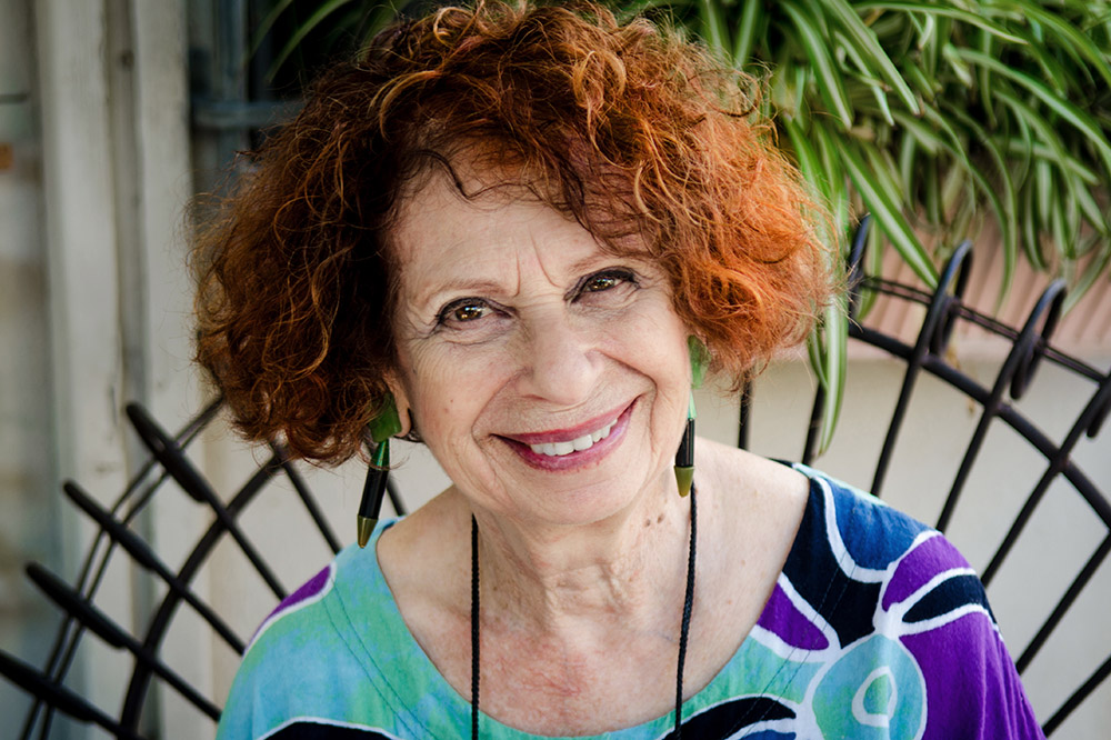 Actress and Bard Alumna Annie Korzen &rsquo;60 Writes Modern Love Essay for the <em>New York Times</em>