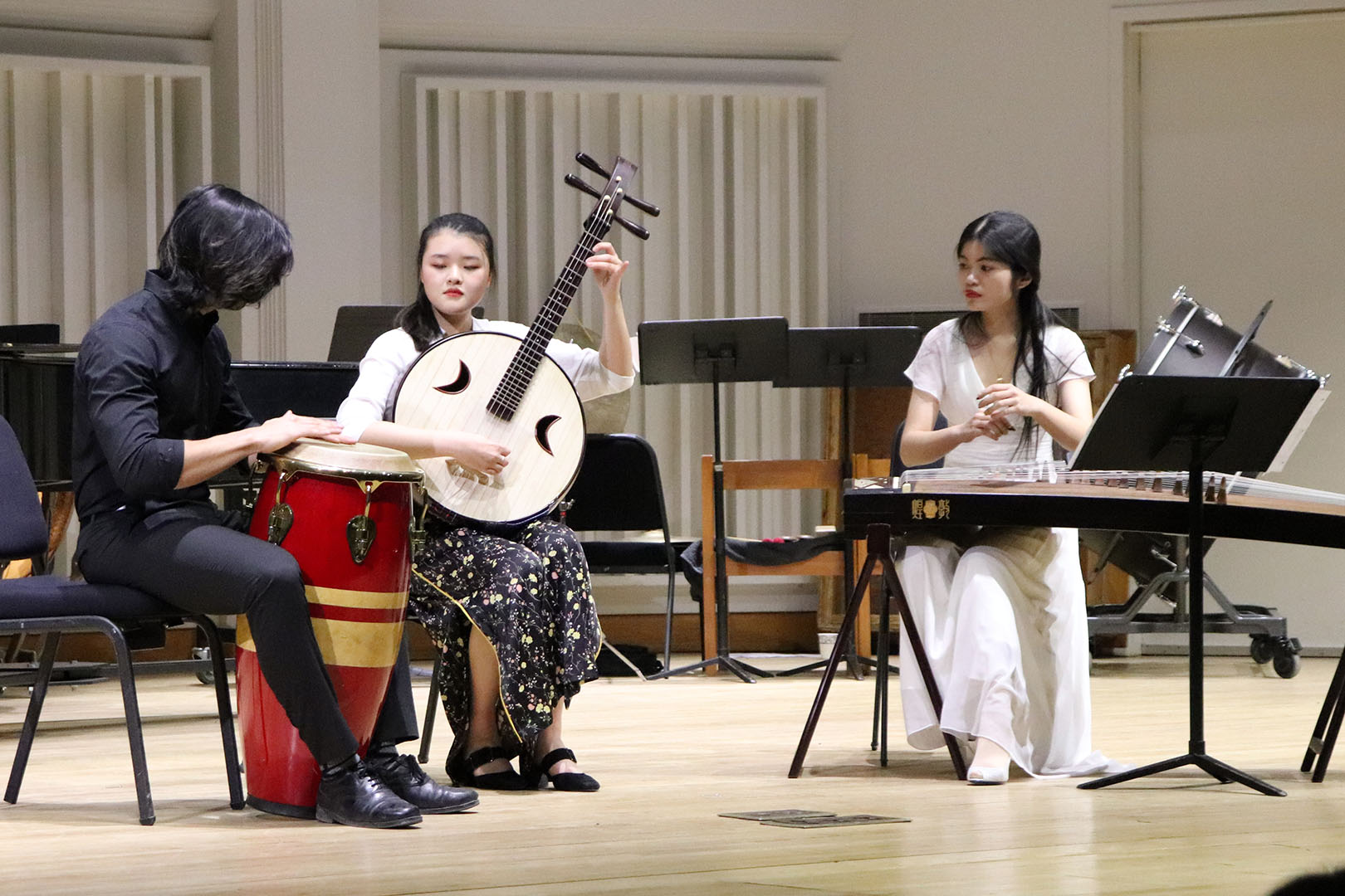 Sibei Wang, Yuling Nan, and Arnav Shirodkar perform &quot;The Silk Road Camel&quot; (&#19997;&#36335;&#39548;&#38083;) by Yong Ning. Photos by Sonita Alizada &#39;23