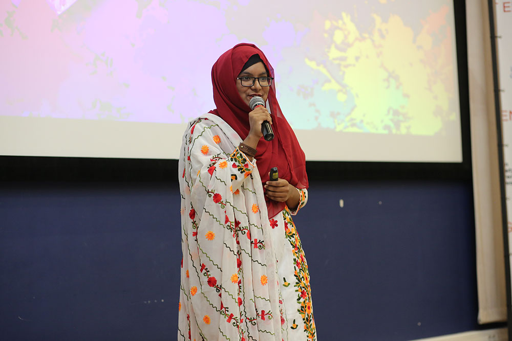 Halima Hasin Tofa (BRAC University) presenting her project, Paper Cranes of Venus.