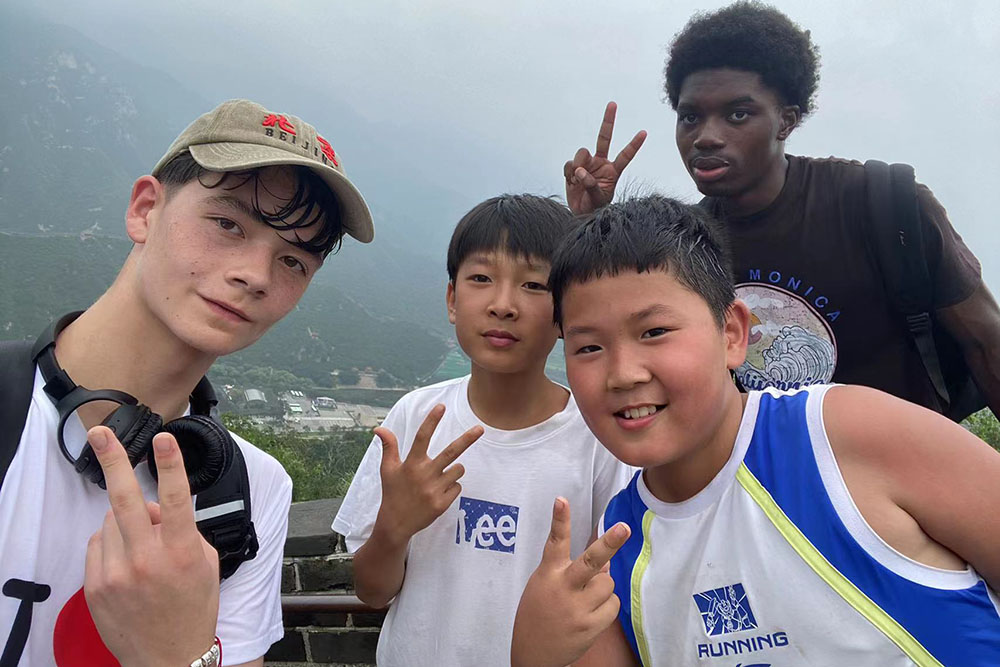 Bard Baltimore students visit the Great Wall of China. Photo by&nbsp;Chelsea Nakabayashi