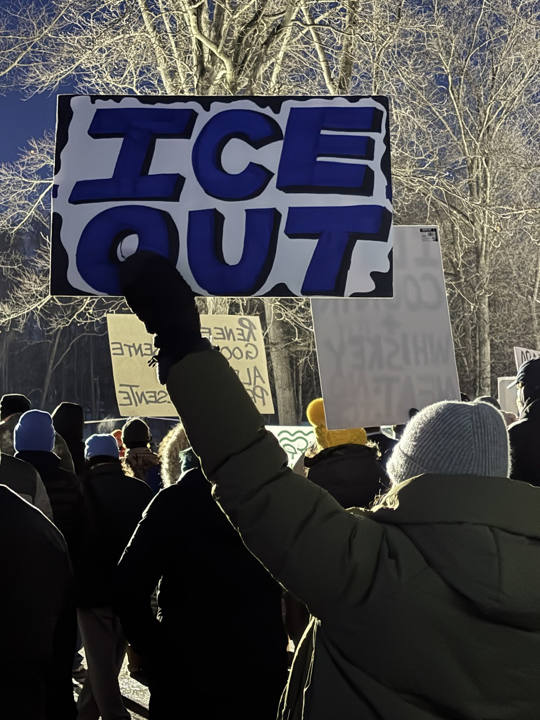 Changes in Interest Rates and How They Affect People by Race and Gender